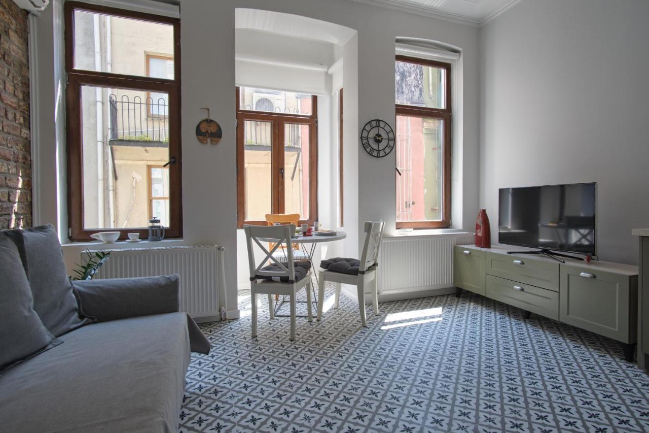 Sunflower Apartments Истанбул Екстериор снимка
